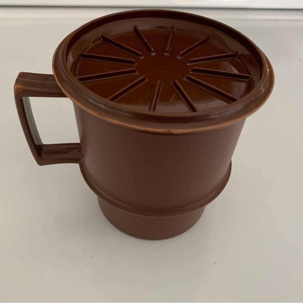 Tupperware Mug Lid Saucer chocolate Brown Vintage Camping Travel Coffee Cup - Picture 4 of 10